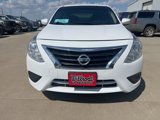 Used 2018 Nissan Versa SV image 3