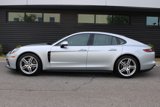 Certified 2018 Porsche Panamera 4 image 2
