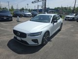Certified 2022 Volvo S60 B5 Momentum w/ Premium Package image 2