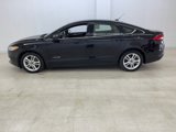 Used 2018 Ford Fusion S image 2