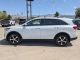 Used 2017 Kia Sorento EX image 2