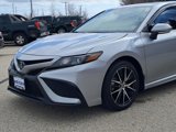 Used 2024 Toyota Camry SE image 4