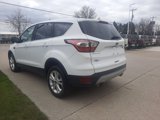 Used 2017 Ford Escape SE image 2