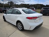 Used 2023 Toyota Corolla LE image 6