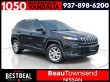 Used 2016 Jeep Cherokee Latitude w/ Cold Weather Group image 1