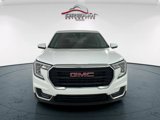 Used 2024 GMC Terrain SLE image 2