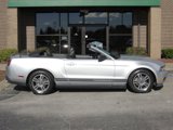 Used 2010 Ford Mustang Premium image 2