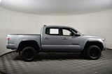 Used 2021 Toyota Tacoma TRD Off-Road image 2