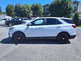 Used 2022 Chevrolet Equinox LT image 2