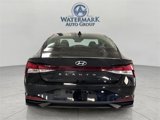 Used 2021 Hyundai Elantra SEL w/ Convenience Package image 4