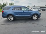 Used 2019 Ford Explorer XLT w/ Equipment Group 202A image 2