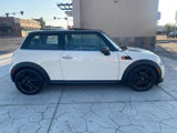 Used 2013 MINI Cooper Hardtop image 2
