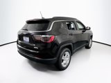 Used 2022 Jeep Compass Latitude image 5