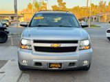 Used 2014 Chevrolet Suburban LT image 3