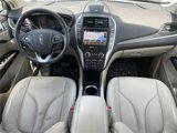 Used 2019 Lincoln MKC Reserve image 2