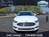 Used 2018 Ford Fusion SE w/ Fusion SE Technology Package image 2