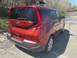 Used 2020 Kia Soul LX image 3