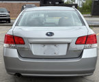 Used 2010 Subaru Legacy 2.5i Premium image 3