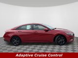 Used 2021 Hyundai Elantra SEL w/ Convenience Package image 2
