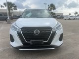 Used 2021 Nissan Kicks S image 2