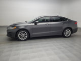 Used 2020 Ford Fusion SE image 2