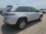 Used 2023 Jeep Grand Cherokee Limited w/ Luxury Tech Group II image 2