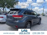 Used 2018 Toyota Highlander XLE image 3