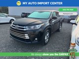 Used 2017 Toyota Highlander Limited image 3