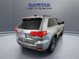 Used 2017 Jeep Grand Cherokee Limited image 2