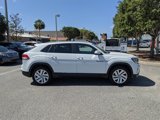 Used 2020 Volkswagen Atlas Cross Sport SE w/ Panoramic Sunroof Package image 2