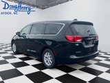 Used 2023 Chrysler Voyager LX image 3