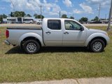 Used 2017 Nissan Frontier SV image 2