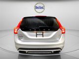 Used 2016 Volvo V60 T5 Cross Country image 4