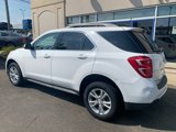 Used 2017 Chevrolet Equinox LT image 5
