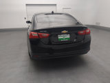 Used 2017 Chevrolet Malibu LT image 6