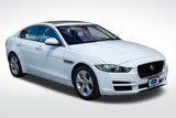 Used 2018 Jaguar XE image 5