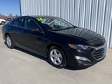 Used 2024 Chevrolet Malibu LT image 3