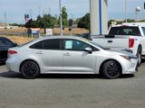 Used 2021 Toyota Corolla LE image 3