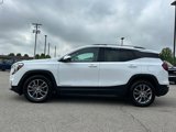 Used 2023 GMC Terrain SLT image 4