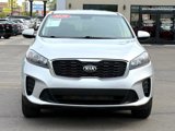 Used 2020 Kia Sorento FWD V6 image 2