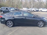 Used 2022 Kia Forte LXS image 2