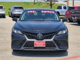 Used 2023 Toyota Camry SE image 2