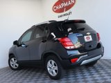 Used 2022 Chevrolet Trax LT w/ LT Convenience Package image 4