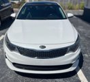 Used 2018 Kia Optima EX w/ Premium Package image 2