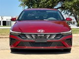 Certified 2025 Hyundai Elantra SE image 2
