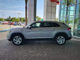 Used 2020 Volkswagen Atlas Cross Sport SEL image 3