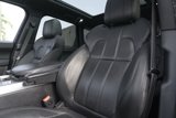 Used 2016 Land Rover Range Rover Sport SE image 3