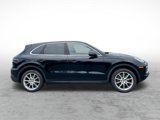 Used 2023 Porsche Cayenne image 4