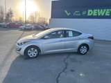 Used 2016 Hyundai Elantra SE image 2