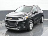 Used 2020 Chevrolet Trax LT w/ LT Convenience Package image 4